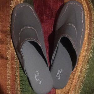 Urban Outfitters grey Mules with pink stitching